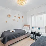 Apartamento Krelax Baroque Living - 4 Bedrooms - 8 Guests - Balcony - Parking - Smart Tv - Near Train Station And Highway *