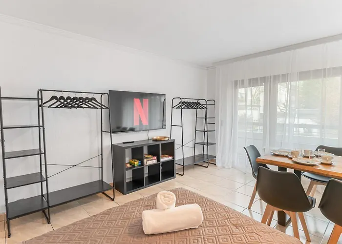 Krelax - - Modern For 8 People * Ludwigsburg